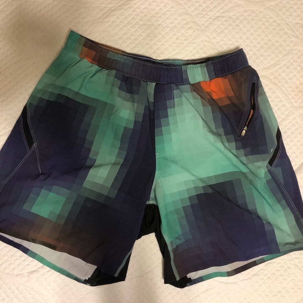 Lululemon Men’s Surge Shorts 6”